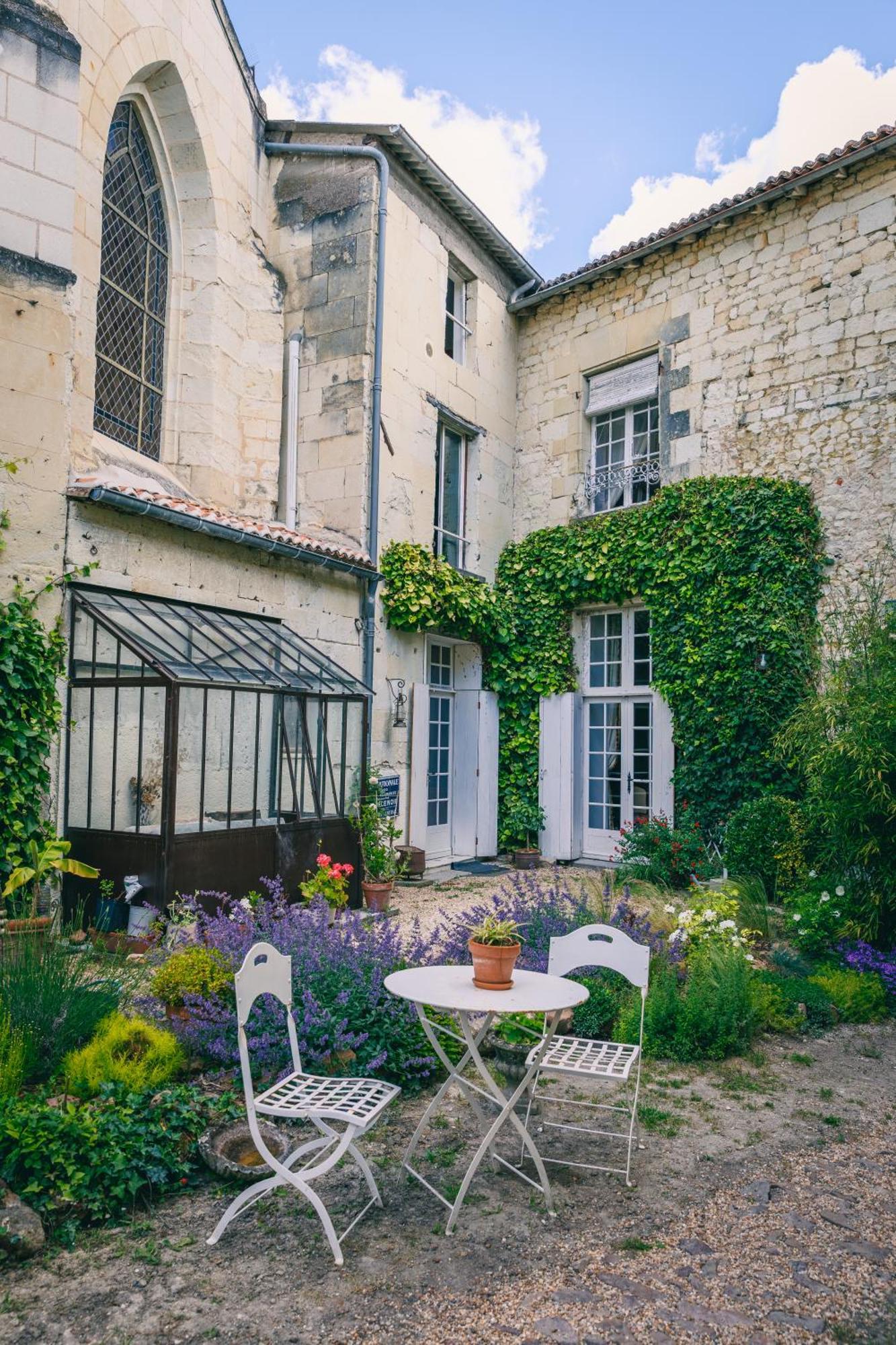 Le Prieure Sainte Croix Hotel Loudun Luaran gambar