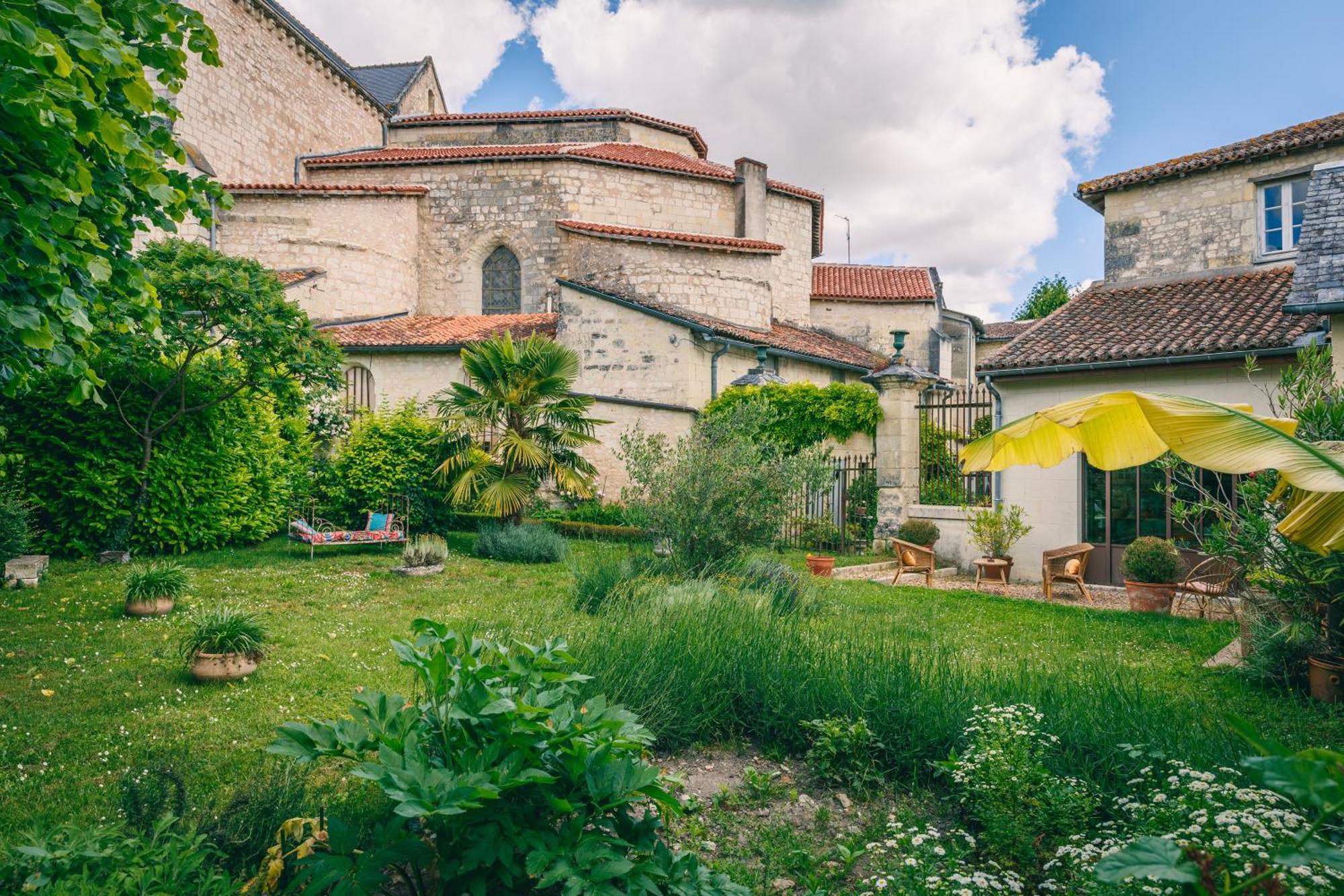Le Prieure Sainte Croix Hotel Loudun Luaran gambar