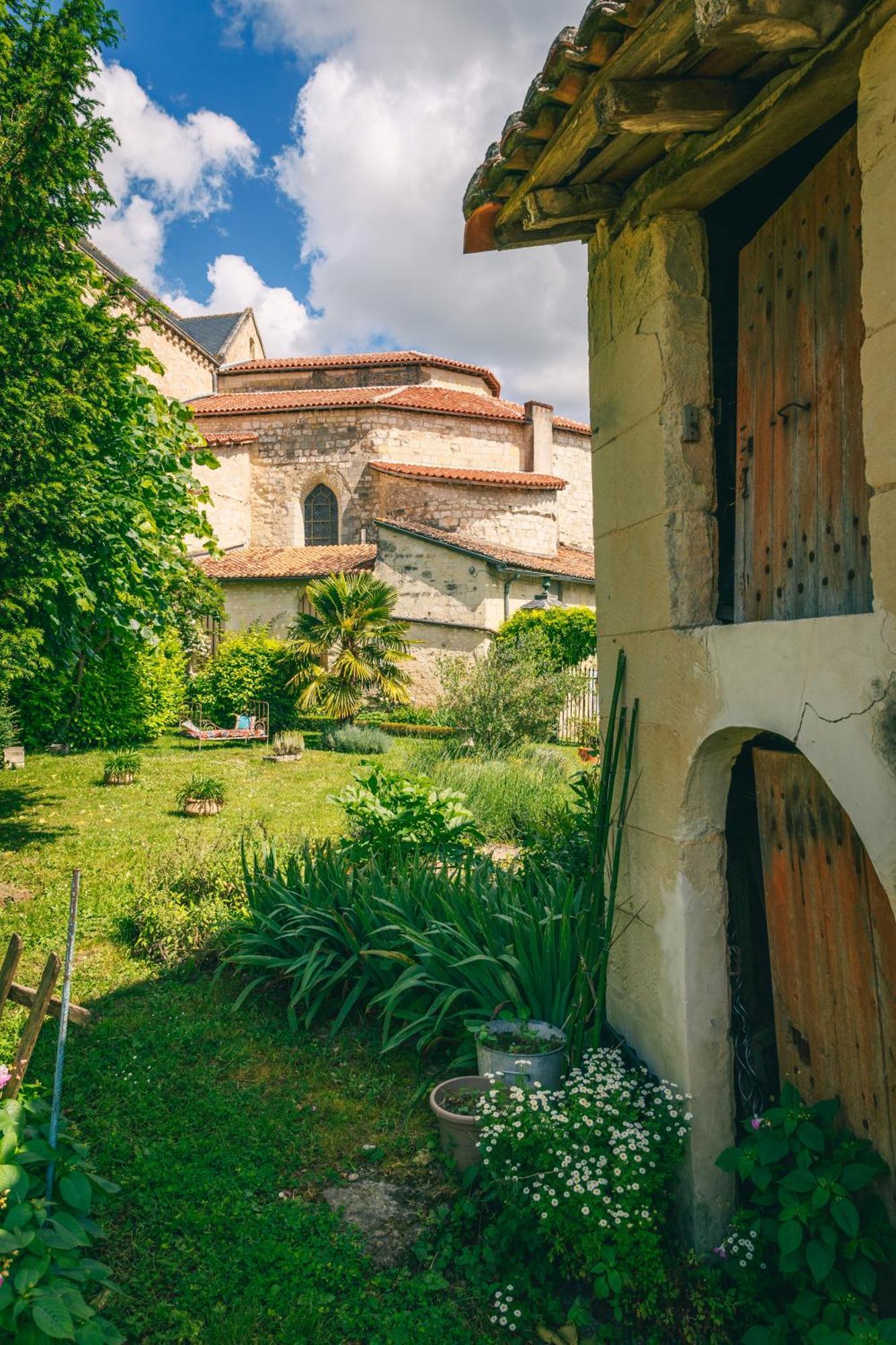 Le Prieure Sainte Croix Hotel Loudun Luaran gambar